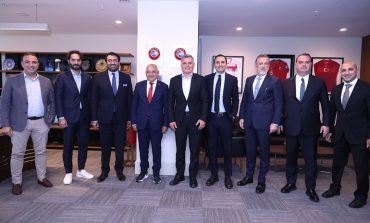 TFF Başkanı Mehmet Büyükekşi'ye Turkcell Genel Müdürü Murat Erkan'dan ziyaret