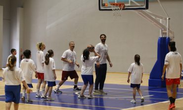 Umuda Basket Veteran Basketbol Turnuvası” ile 272 TEGV’li çocuğun eğitimine destek sağlandı